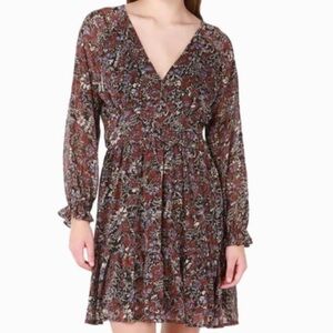 NWT BLACK TAPE Floral V-Neck Long Sleeve Ruffle Hem Lined Dress Size Sma…